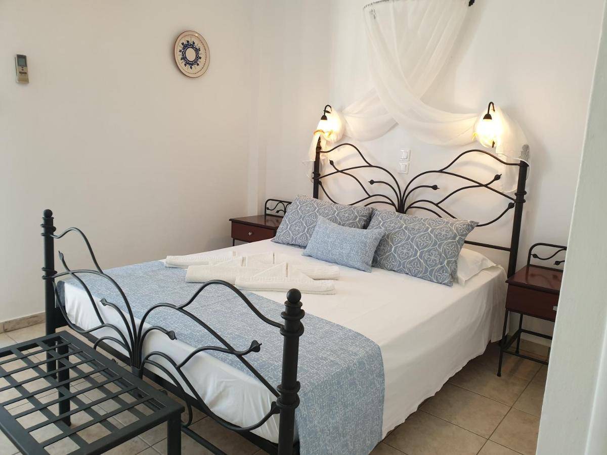 Sifnos Hotel Benaki Platis Gialos  ภายนอก รูปภาพ
