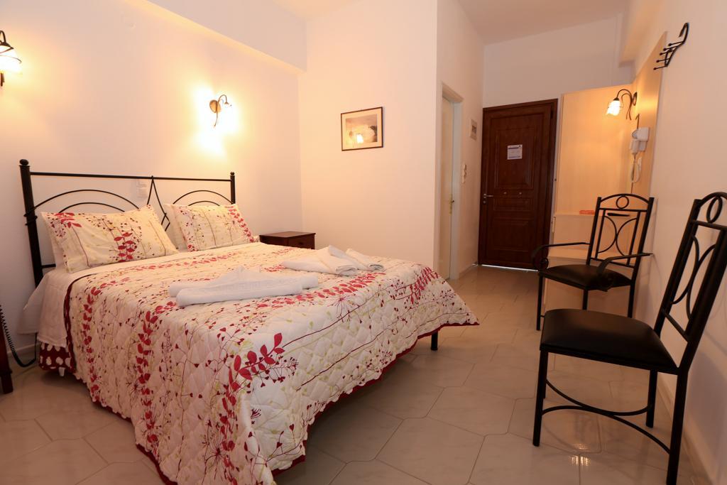 Sifnos Hotel Benaki Platis Gialos  ภายนอก รูปภาพ
