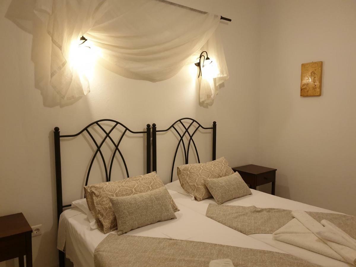 Sifnos Hotel Benaki Platis Gialos  ภายนอก รูปภาพ