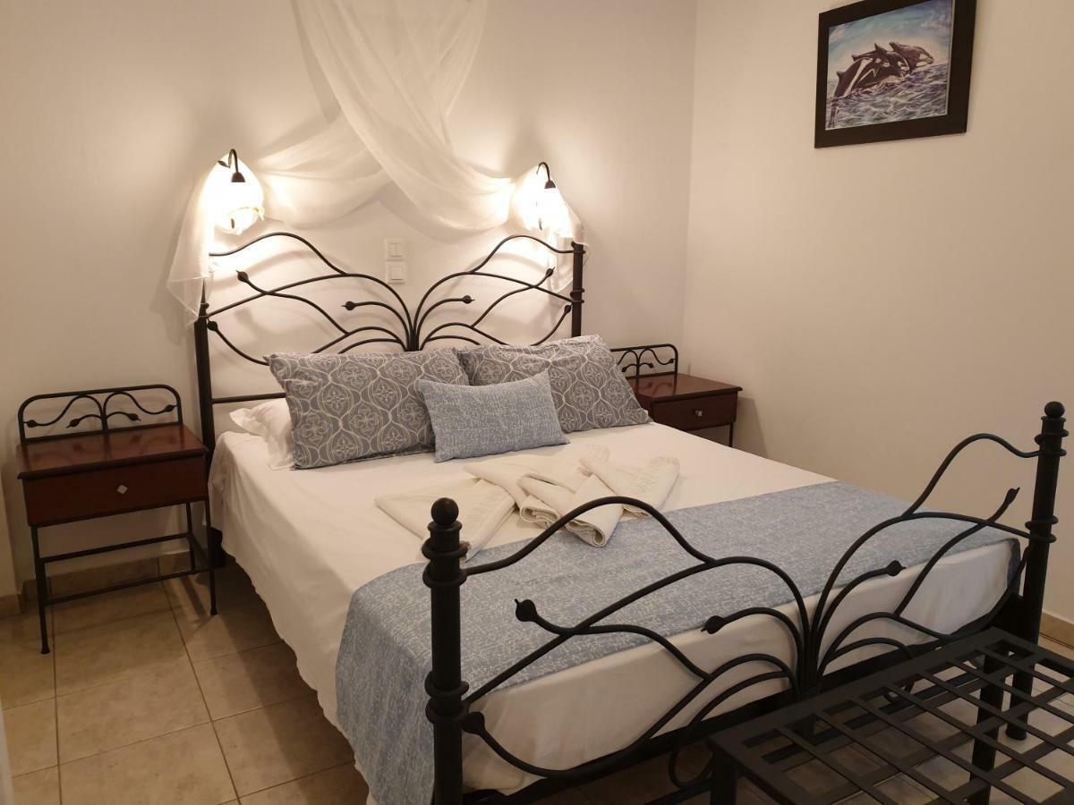 Sifnos Hotel Benaki Platis Gialos  ภายนอก รูปภาพ